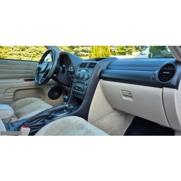 Lexus IS  Liftback 2002,  3.0 benzyna, automat - Na sprzedaż za 29 900 zł - Szaniec - zdjęcie 12