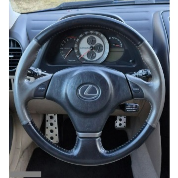 Lexus IS  Liftback 2002,  3.0 benzyna, automat - Na sprzedaż za 29 900 zł - Szaniec - zdjęcie 9