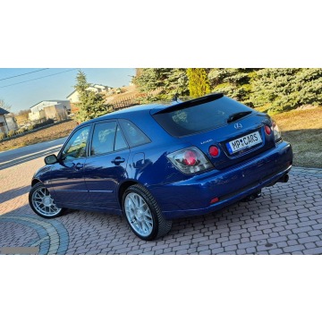 Lexus IS  Liftback 2002,  3.0 benzyna, automat - Na sprzedaż za 29 900 zł - Szaniec - zdjęcie 5