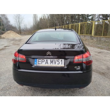 Citroen C5  Sedan/Limuzyna 2013,  1.6 diesel, automat - Na sprzedaż za 26 500 zł - Toruń - zdjęcie 3