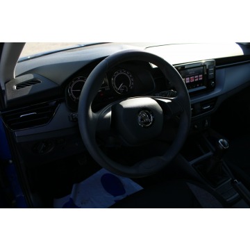 Skoda Scala  Hatchback 2021,  1.0 benzyna - Na sprzedaż za 45 901 zł - Warszawa - zdjęcie 8