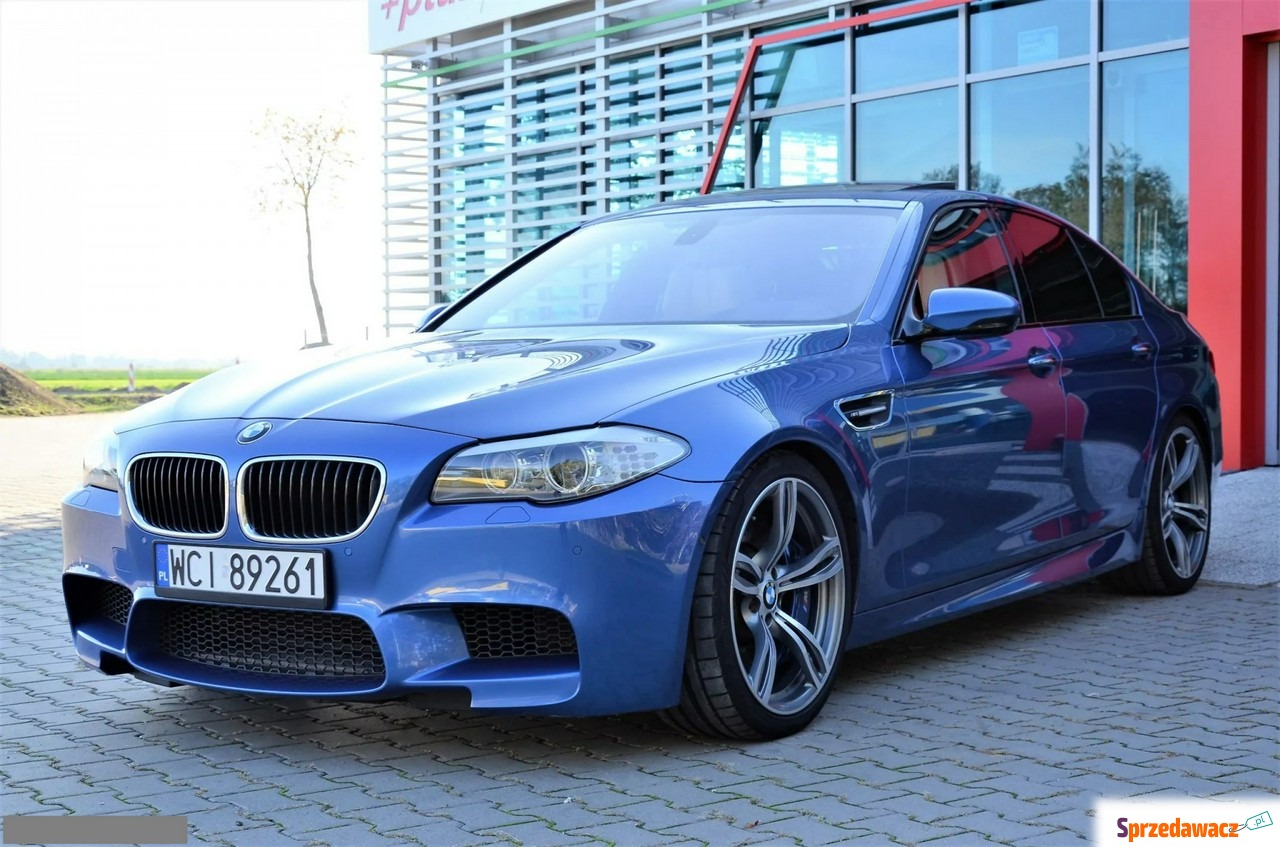 BMW M5 2012