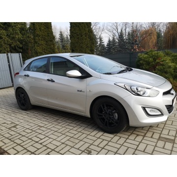 Hyundai i30 2015,  1.6 diesel - Na sprzedaż za 26 900 zł - Strzegom - zdjęcie 4