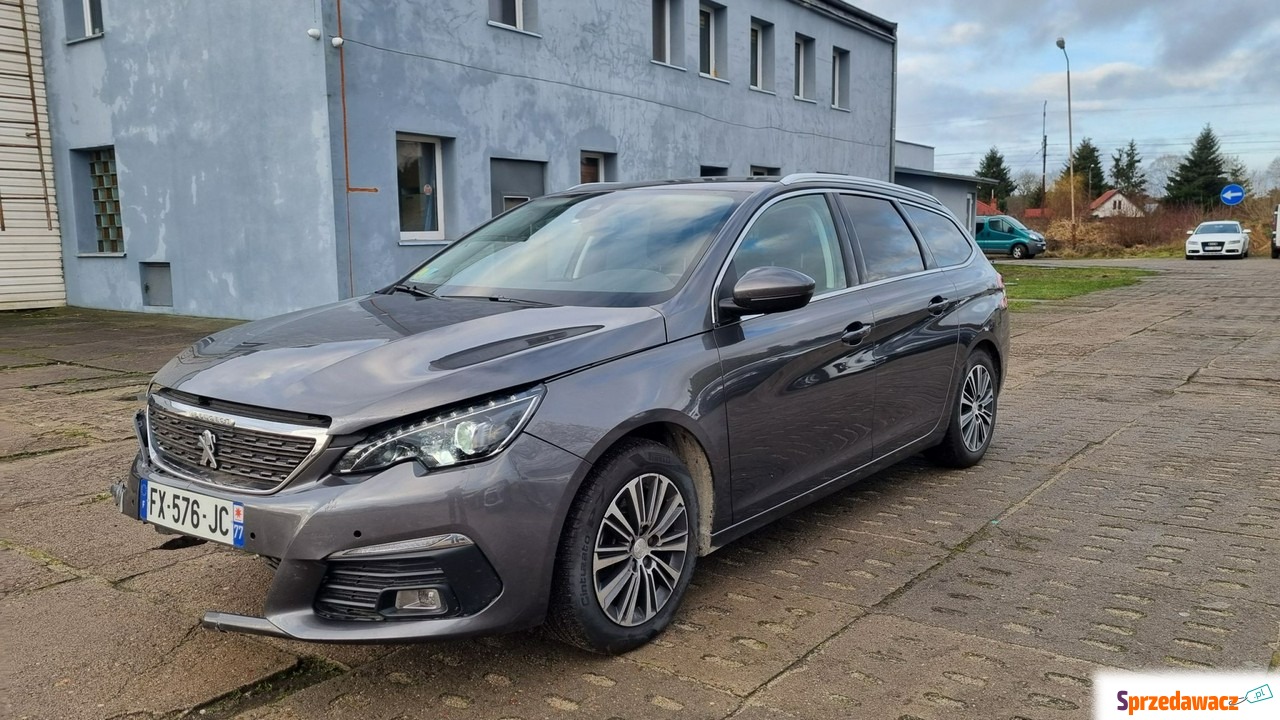 Peugeot 308 2021