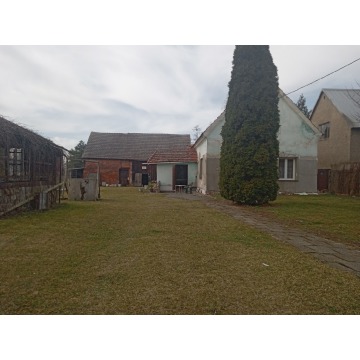 Sprzedam dom Kąty Wrocławskie -  wolnostojący jednopiętrowy,  pow.  80 m2,  działka:   2183 m2 - zdjęcie 2