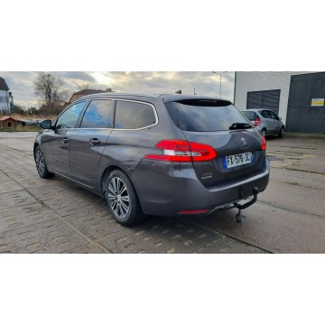 Peugeot 308 2021,  1.5 diesel, automat - Na sprzedaż za 28 500 zł - Białogard - zdjęcie 4