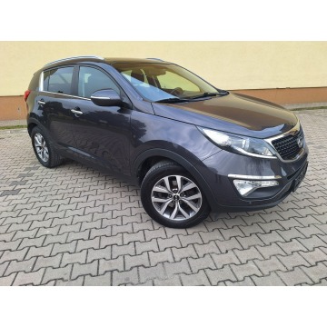 Kia Sportage  SUV 2015,  1.7 diesel - Na sprzedaż za 44 900 zł - Zamość - zdjęcie 2