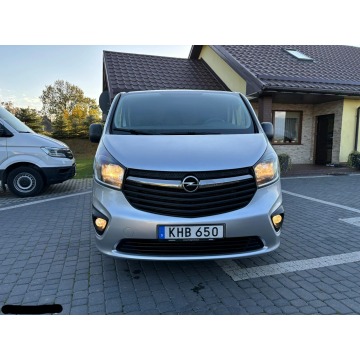 Opel Vivaro 2014,  1.6 diesel - Na sprzedaż za 36 900 zł - Łęgowo - zdjęcie 6