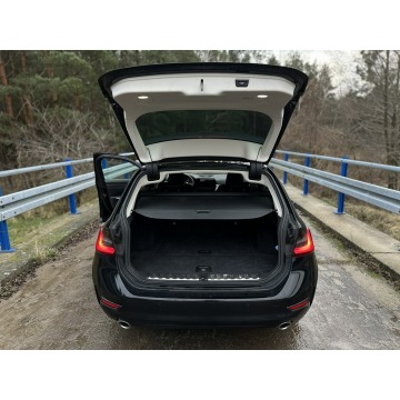 BMW Seria 3 2019,  2.0 diesel, automat - Na sprzedaż za 88 500 zł - Stare Miasto - zdjęcie 12
