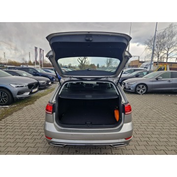 Volkswagen Golf 2017,  1.4 benzyna, automat - Na sprzedaż za 65 000 zł - Żory - zdjęcie 8