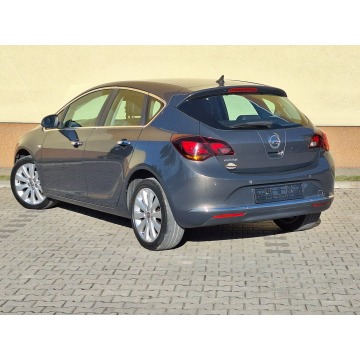 Opel Astra  Hatchback 2013,  1.4 benzyna - Na sprzedaż za 25 900 zł - Zamość - zdjęcie 5