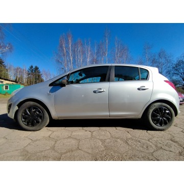 Opel Corsa  Hatchback 2013,  1.2 benzyna - Na sprzedaż za 15 900 zł - Wałbrzych - zdjęcie 4