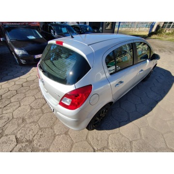 Opel Corsa  Hatchback 2013,  1.2 benzyna - Na sprzedaż za 15 900 zł - Wałbrzych - zdjęcie 6