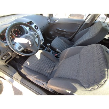 Opel Corsa  Hatchback 2013,  1.2 benzyna - Na sprzedaż za 15 900 zł - Wałbrzych - zdjęcie 8