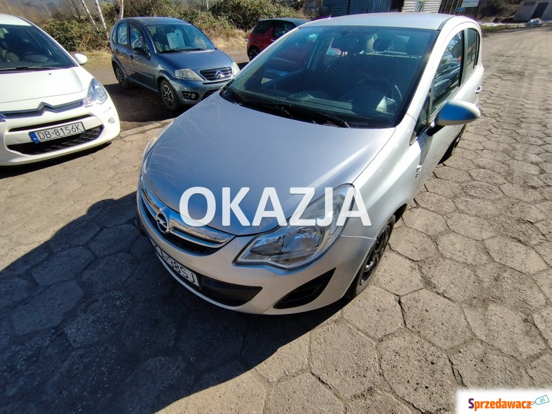 Opel Corsa  Hatchback 2013,  1.2 benzyna - Na sprzedaż za 15 900 zł - Wałbrzych