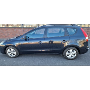 Hyundai i30 2010,  1.6 diesel - Na sprzedaż za 14 900 zł - Mysłowice - zdjęcie 4