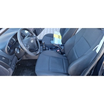 Hyundai i30 2010,  1.6 diesel - Na sprzedaż za 14 900 zł - Mysłowice - zdjęcie 10