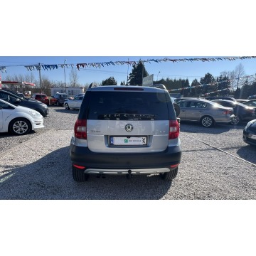 Skoda Yeti  SUV 2009,  2.0 diesel - Na sprzedaż za 28 900 zł - Świdnica - zdjęcie 12