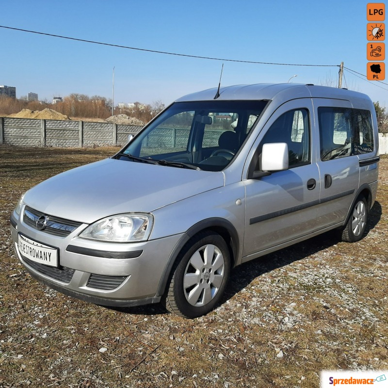 Opel Combo 2005,  1.4 benzyna+LPG - Na sprzedaż za 9 800,00 zł - Lublin