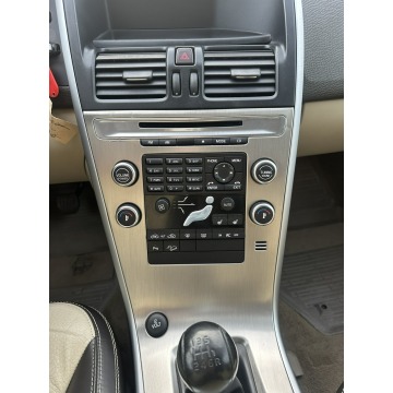 Volvo   SUV 2009,  2.4 diesel - Na sprzedaż za 41 500 zł - Lipówki - zdjęcie 12