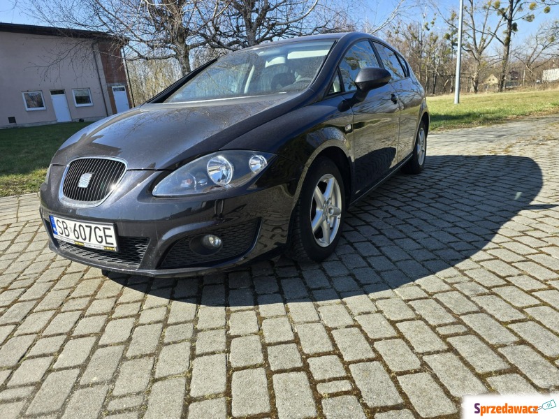 Seat Leon  Hatchback 2010,  1.6 diesel - Na sprzedaż za 13 500 zł - Bielsko-Biała