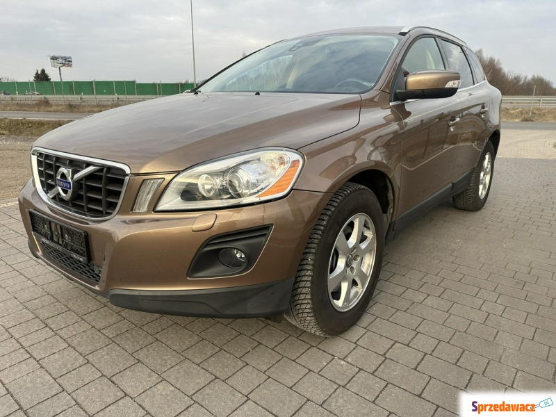 Volvo   SUV 2009,  2.4 diesel - Na sprzedaż za 41 500 zł - Lipówki