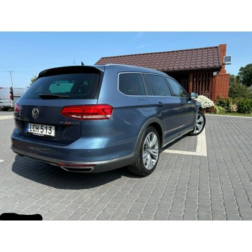Volkswagen Passat  Kombi 2015,  2.0 diesel, automat - Na sprzedaż za 57 800 zł - Łęgowo - zdjęcie 10