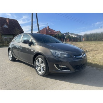 Opel Astra  Hatchback 2013,  2.0 diesel - Na sprzedaż za 22 900 zł - Gniezno - zdjęcie 4