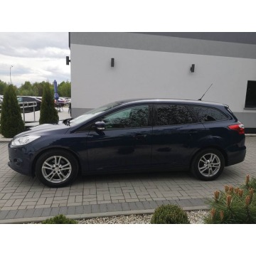 Ford Focus 2013,  1.0 benzyna - Na sprzedaż za 24 900 zł - Strzegom - zdjęcie 8
