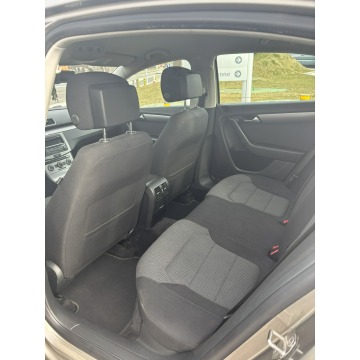 Volkswagen Passat  Sedan/Limuzyna 2014,  2.0 diesel - Na sprzedaż za 25 900 zł - Wejherowo - zdjęcie 7