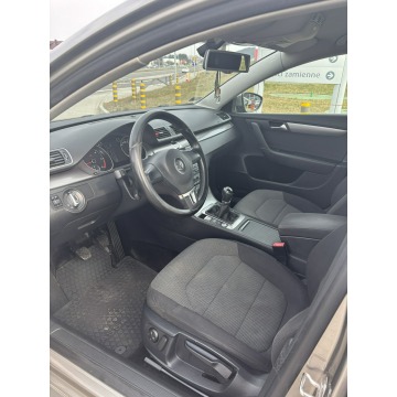 Volkswagen Passat  Sedan/Limuzyna 2014,  2.0 diesel - Na sprzedaż za 25 900 zł - Wejherowo - zdjęcie 8