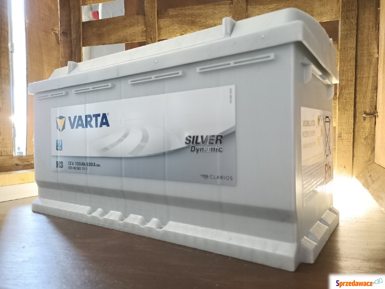 Akumulator 100Ah 830A Varta Silver...