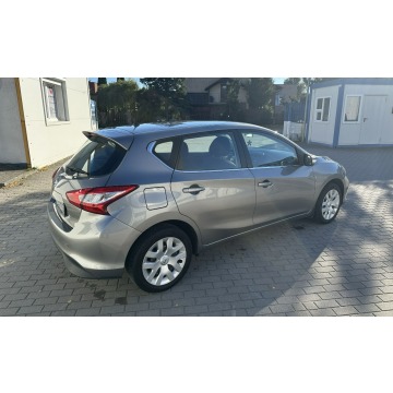 Nissan Pulsar  Hatchback 2015,  1.2 benzyna - Na sprzedaż za 22 700 zł - Skarszewy - zdjęcie 3