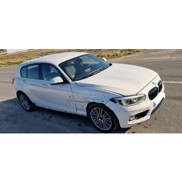BMW Seria 1  Hatchback 2018,  2.0 diesel, automat - Na sprzedaż za 36 999 zł - Pleszew - zdjęcie 8