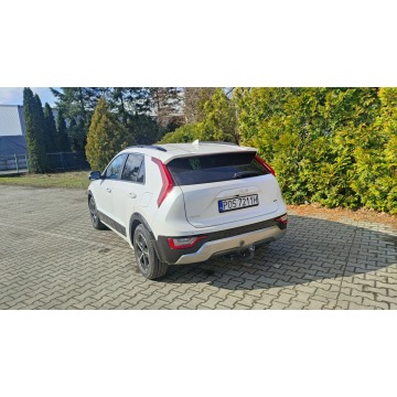 Kia Niro  Hatchback 2022,  1.6 hybryda, automat - Na sprzedaż za 111 900 zł - Ostrów Wielkopolski - zdjęcie 7