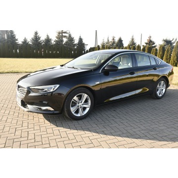 Opel Insignia  Sedan/Limuzyna 2018,  1.6 diesel - Na sprzedaż za 42 900 zł - Kutno - zdjęcie 2