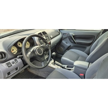 Toyota   SUV 2000,  2.0 benzyna, automat - Na sprzedaż za 24 900 zł - Szaniec - zdjęcie 7