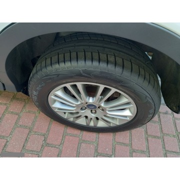 Ford Kuga  SUV 2013,  1.6 benzyna - Na sprzedaż za 34 900 zł - Nowe - zdjęcie 7