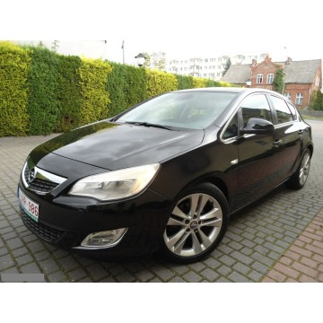 Opel Astra  Liftback 2010,  1.7 diesel - Na sprzedaż za 26 900 zł - Nowe - zdjęcie 3