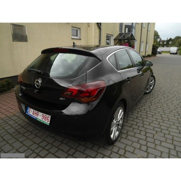 Opel Astra  Liftback 2010,  1.7 diesel - Na sprzedaż za 26 900 zł - Nowe - zdjęcie 2