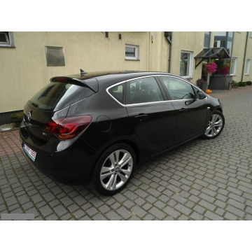 Opel Astra - 1.7Cdti 125KM 2xKlimatronik Pół-Skóry Duża Nawigacja Opłacona Zadbana