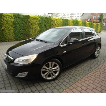 Opel Astra  Liftback 2010,  1.7 diesel - Na sprzedaż za 26 900 zł - Nowe - zdjęcie 4