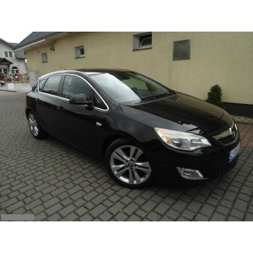 Opel Astra  Liftback 2010,  1.7 diesel - Na sprzedaż za 26 900 zł - Nowe - zdjęcie 9