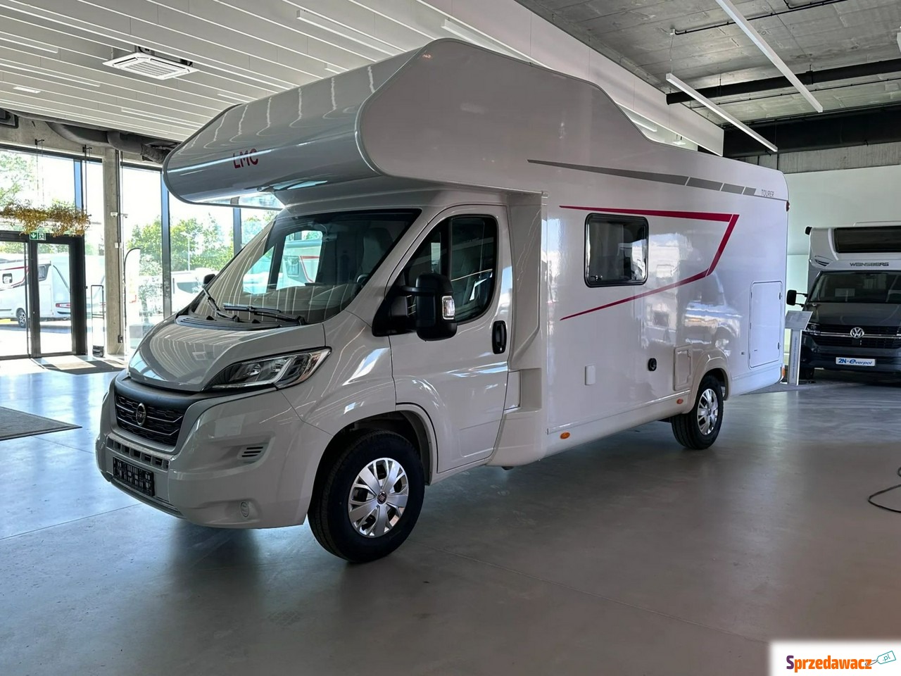 LMC Tourer A690 6-osobowy