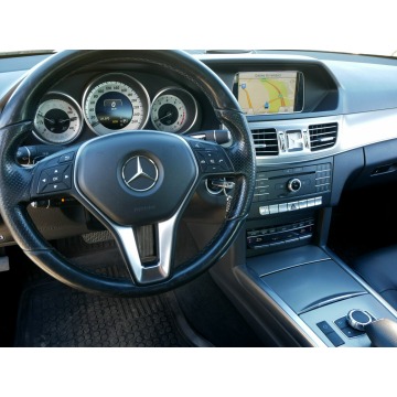 Mercedes - Benz E-klasa  Sedan/Limuzyna 2015,  2.0 benzyna, automat - Na sprzedaż za 59 900 zł - Goczałkowice-Zdrój - zdjęcie 12