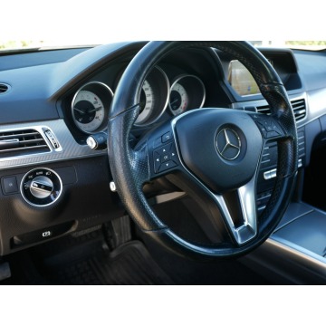 Mercedes - Benz E-klasa  Sedan/Limuzyna 2015,  2.0 benzyna, automat - Na sprzedaż za 59 900 zł - Goczałkowice-Zdrój - zdjęcie 11