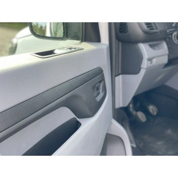 Opel Vivaro 2021,  1.5 diesel - Na sprzedaż za 55 500 zł - Reda - zdjęcie 9