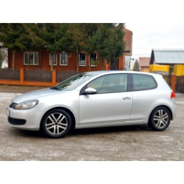 Volkswagen Golf - 2010