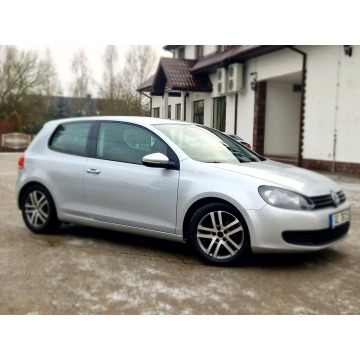 Volkswagen Golf  Hatchback 2010,  1.6 benzyna - Na sprzedaż za 19 900 zł - Ostrów Mazowiecka - zdjęcie 3