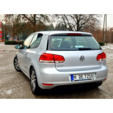 Volkswagen Golf  Hatchback 2010,  1.6 benzyna - Na sprzedaż za 19 900 zł - Ostrów Mazowiecka - zdjęcie 5